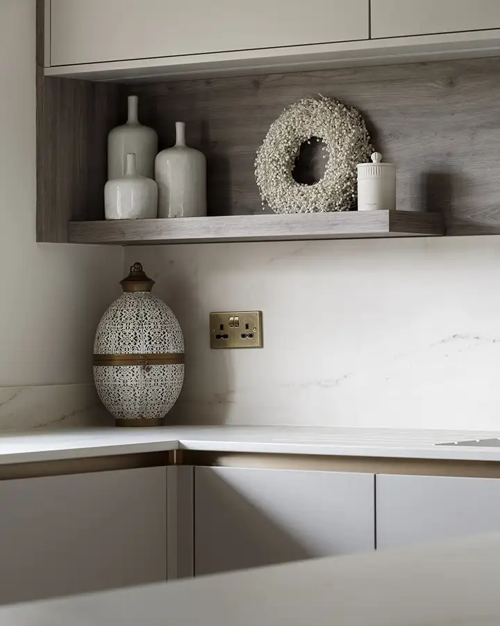 feature shelving